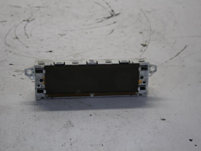 Begagnade Innerdisplay Citroen C4 Berline (LC) 2.0 16V Pris på förfrågan erbjuds av Gebr Opdam B.V.