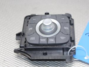 Used Multi-media control unit Renault Megane III Grandtour (KZ) 1.5 dCi 110 Price on request offered by Gebr Opdam B.V.