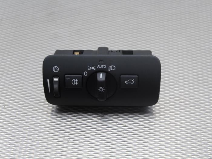 Volvo S40/V40 Light switches stock | ProxyParts.com