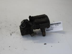 Used Rear brake calliper, left Honda Prelude (BB) 2.2i VTEC 16V Price on request offered by Gebr Opdam B.V.