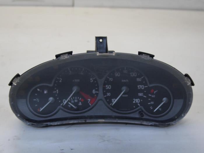 Odometer KM from a Peugeot 206 (2A/C/H/J/S) 1.1 XN,XR 1999