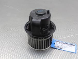 Usados Motor de ventilador de calefactor Ford Transit 2.2 TDCi 16V Precio de solicitud ofrecido por Gebr Opdam B.V.