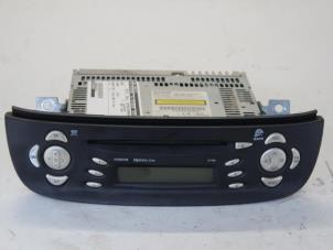 Gebrauchte Radio Nissan Almera Tino (V10M) 1.8 16V Preis auf Anfrage angeboten von Gebr Opdam B.V.
