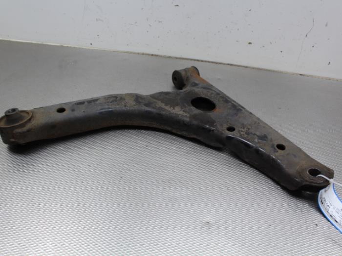 Front lower wishbone, right from a Ford Transit 2.2 TDCi 16V 2007
