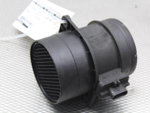 Używane Miernik ilosci powietrza Volkswagen Crafter 2.5 TDI 30/32/35/46/50 Cena € 15,00 Procedura marży oferowane przez Gebr Opdam B.V.