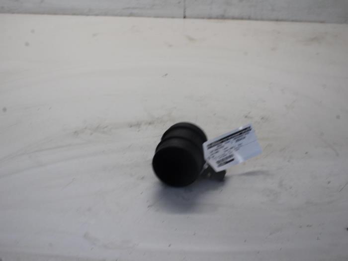 Gebrauchte Luftmassenmesser Alfa Romeo 159 (939AX) 2.4 JTDm 20V Preis € 21,00 Margenregelung angeboten von Gebr Opdam B.V.