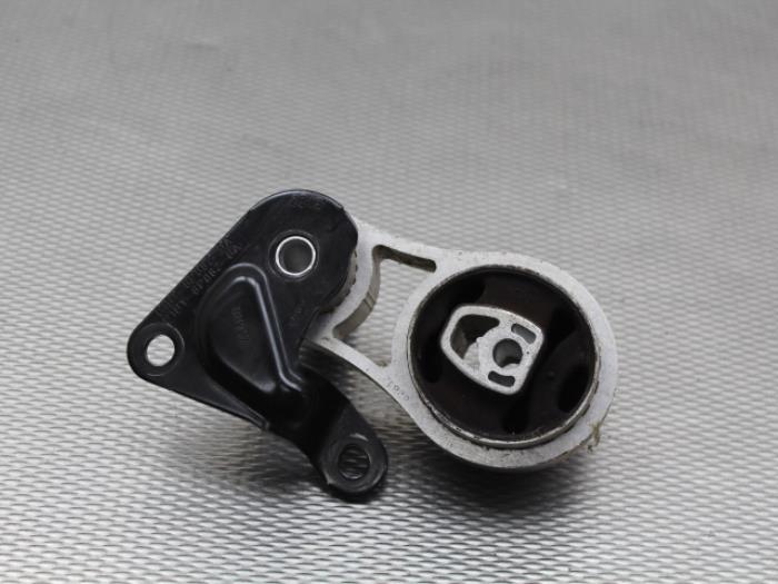 Used Engine mount Ford Fiesta 6 (JA8) 1.0 SCI 12V 80 Price on request offered by Gebr Opdam B.V.