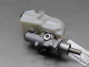 Usagé Cylindre de frein principal Volkswagen Transporter T5 2.0 TDI DRF Prix sur demande proposé par Gebr Opdam B.V.