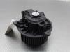 Heating and ventilation fan motor from a Ford Fiesta 7, 2017 / 2023 1.0 EcoBoost 12V 100, Hatchback, Petrol, 998cc, 74kW (101pk), FWD, SFJK, 2017-05 / 2023-07 2017