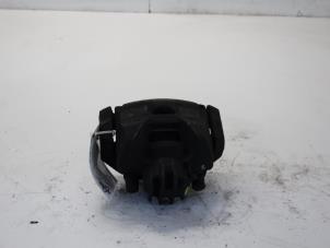 Used Front brake calliper, right Peugeot Partner (GC/GF/GG/GJ/GK) 1.6 HDI 75 Phase 2 Price on request offered by Gebr Opdam B.V.
