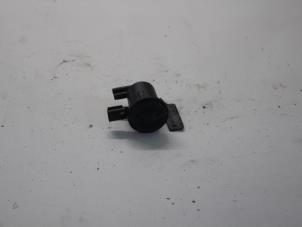 Used Vacuum valve Chrysler Voyager/Grand Voyager (RG) Price on request offered by Gebr Opdam B.V.