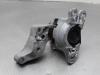 Engine mount from a Opel Vivaro, 2014 / 2019 1.6 CDTI BiTurbo 140, Delivery, Diesel, 1.598cc, 103kW (140pk), FWD, R9M450; R9MD4, 2014-06 / 2016-12 2015