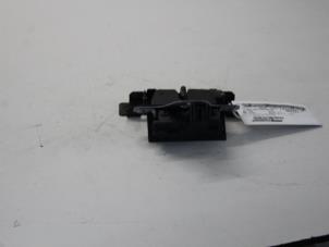 Used Tailgate lock mechanism Ford Focus 3 Wagon 1.0 Ti-VCT EcoBoost 12V 100 Price on request offered by Gebr Opdam B.V.