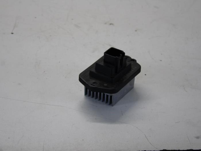 Heater resistor from a Mazda 6 Sportbreak (GY19/89) 1.8i 16V 2006