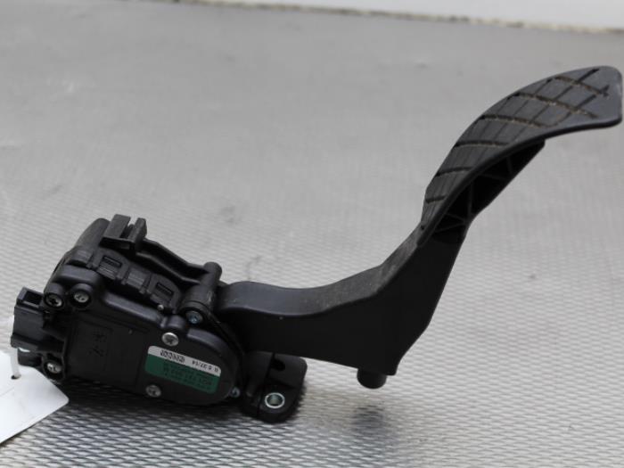 Gebrauchte Gaspedalposition Sensor Audi A1 Sportback (8XA/8XF) 1.4 TFSI Cylinder on demand 16V Preis € 17,00 Margenregelung angeboten von Gebr Opdam B.V.