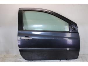 Used Door 2-door, right Renault Clio III (BR/CR) 1.6 16V Price € 100,00 Margin scheme offered by Gebr Opdam B.V.
