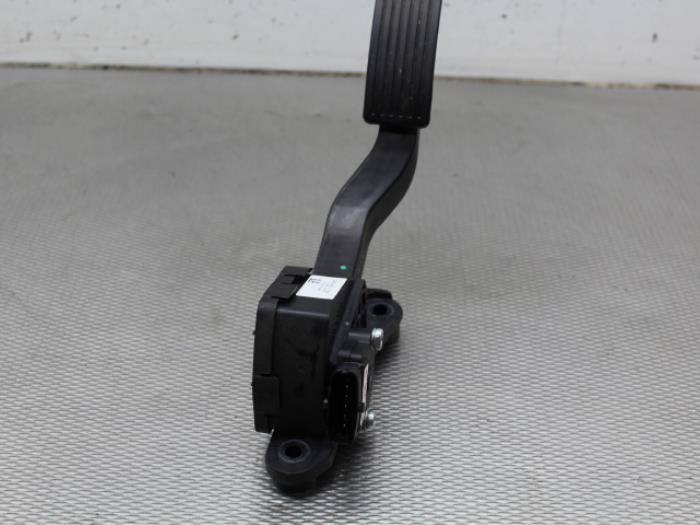 Accelerator pedal from a Kia Picanto (TA) 1.2 16V 2012