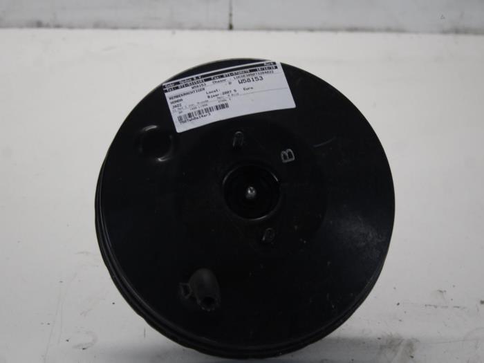 Usagé Servo frein Honda Jazz (GE) 1.4 i-Dsi Prix € 30,00 Règlement à la marge proposé par Gebr Opdam B.V.