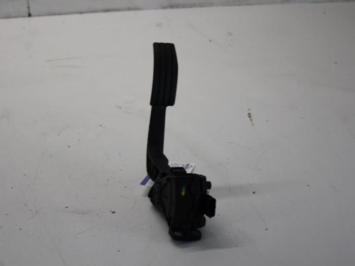 Begagnade Gaspedalsensor Renault Twingo II (CN) 1.5 dCi 90 FAP Pris € 42,00 Marginaltabell erbjuds av Gebr Opdam B.V.