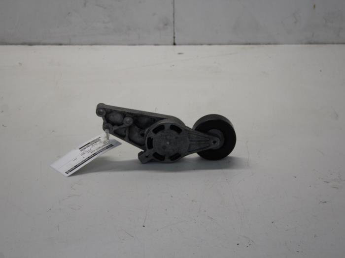 Usados Rodillo tensor correa múltiple Audi A6 Precio de solicitud ofrecido por Gebr Opdam B.V.