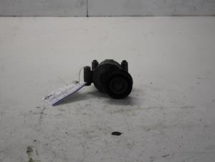 Used Drive belt tensioner Ford Focus Price on request offered by Gebr Opdam B.V.