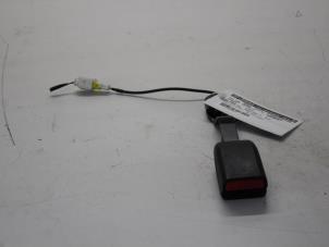 Used Front seatbelt buckle, left Citroen C4 Grand Picasso (UA) Price on request offered by Gebr Opdam B.V.