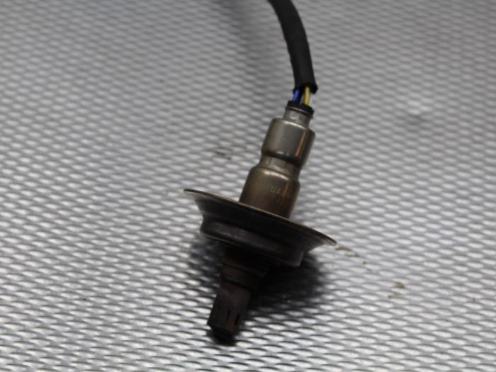 Lambda probe from a Mitsubishi Outlander (GF/GG) 2.0 16V PHEV 4x4 2015