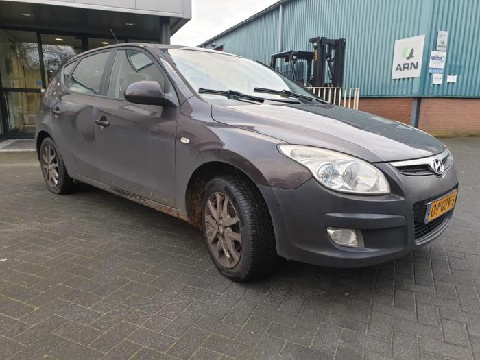 Gebrauchte Getriebe Hyundai i30 (FD) 2.0 CRDi 16V Preis € 298,00 Margenregelung angeboten von Gebr Opdam B.V.