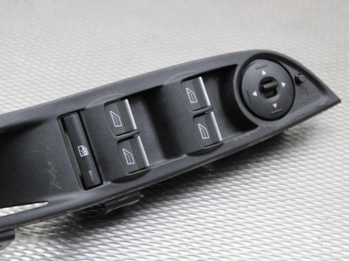 Usados Interruptor combinado de ventanillas Ford Focus 3 Wagon 1.5 TDCi Precio de solicitud ofrecido por Gebr Opdam B.V.