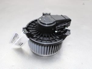 Used Heating and ventilation fan motor Toyota Prius (ZVW3) 1.8 16V Price € 70,00 Margin scheme offered by Gebr Opdam B.V.