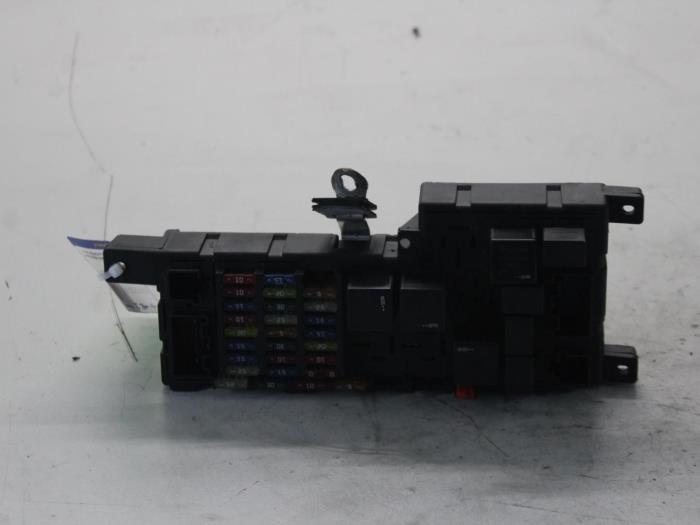 Fuse box from a Volvo S60 I (RS/HV) 2.4 20V 140 2003