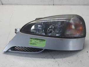 Used Headlight, left Chevrolet Tacuma 1.6 16V Price € 25,00 Margin scheme offered by Gebr Opdam B.V.