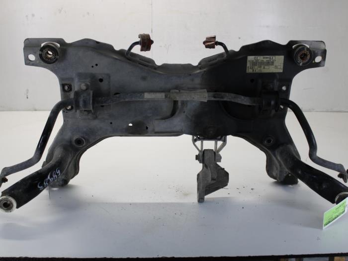 Subframe from a Ford Focus 2 Wagon 1.8 16V 2009