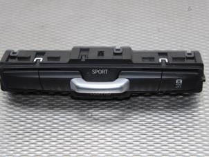 Gebrauchte ESP Schalter BMW 2 serie Active Tourer (F45) 218i 1.5 TwinPower Turbo 12V Preis auf Anfrage angeboten von Gebr Opdam B.V.