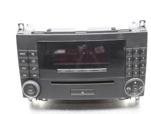 Used Radio CD player Mercedes B (W245,242) 2.0 B-180 CDI 16V Price € 70,00 Margin scheme offered by Gebr Opdam B.V.