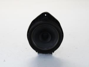 Gebrauchte Lautsprecher Opel Mokka/Mokka X X 1.4 Turbo 16V 4x2 Preis auf Anfrage angeboten von Gebr Opdam B.V.