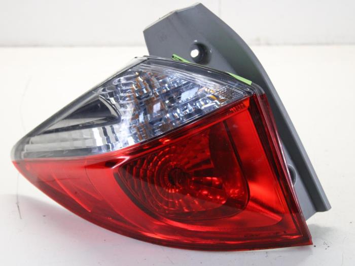 Taillight, left from a Toyota Verso S 1.33 16V Dual VVT-I 2012