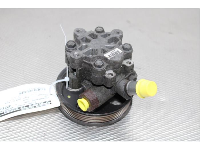 Usagé Pompe de direction Opel Insignia 2.0 CDTI 16V 160 Ecotec Prix € 64,00 Règlement à la marge proposé par Gebr Opdam B.V.