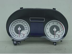 Used Odometer KM Mercedes A (W176) 1.6 A-200 16V Price € 200,00 Margin scheme offered by Gebr Opdam B.V.