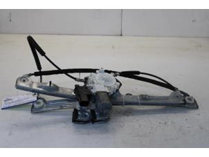Used Window mechanism 2-door, front right Mitsubishi Colt (Z2/Z3) 1.1 12V Price on request offered by Gebr Opdam B.V.