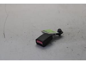 Used Front seatbelt buckle, right Chevrolet Aveo (256) 1.4 16V Price on request offered by Gebr Opdam B.V.