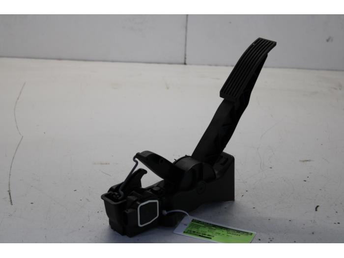 Gebrauchte Gaspedalposition Sensor Mercedes A (W169) 1.5 A-150 5-Drs. Preis auf Anfrage angeboten von Gebr Opdam B.V.