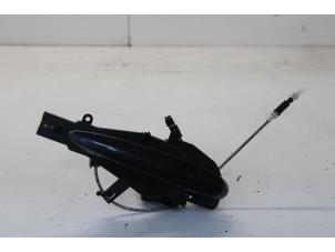 Used Rear door handle 4-door, right BMW 3-Serie Price on request offered by Gebr Opdam B.V.
