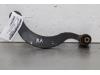Bras de suspension arrière droit d'un Toyota Auris (E18), 2012 / 2019 1.2 T 16V, Berline avec hayon arrière, Essence, 1.197cc, 85kW, 8NRFTS, 2015-03 / 2019-03 2017