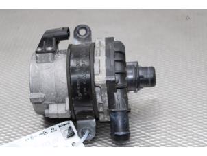 Used Water pump Volvo XC90 II 2.0 T8 16V Twin Engine AWD Price on request offered by Gebr Opdam B.V.