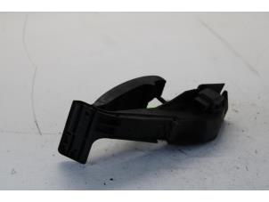 Used Throttle pedal position sensor BMW Mini One/Cooper (R50) 1.6 16V One Price on request offered by Gebr Opdam B.V.