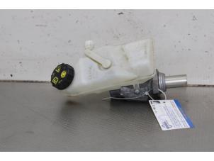 Usados Cilindro freno principal Volvo V40 (MV) 1.5 T2 16V Geartronic Precio € 50,00 Norma de margen ofrecido por Gebr Opdam B.V.