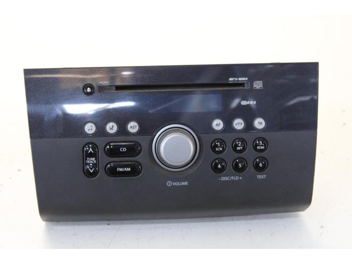 Radio d'un Suzuki Swift (ZA/ZC/ZD1/2/3/9) 1.5 VVT 16V 2007