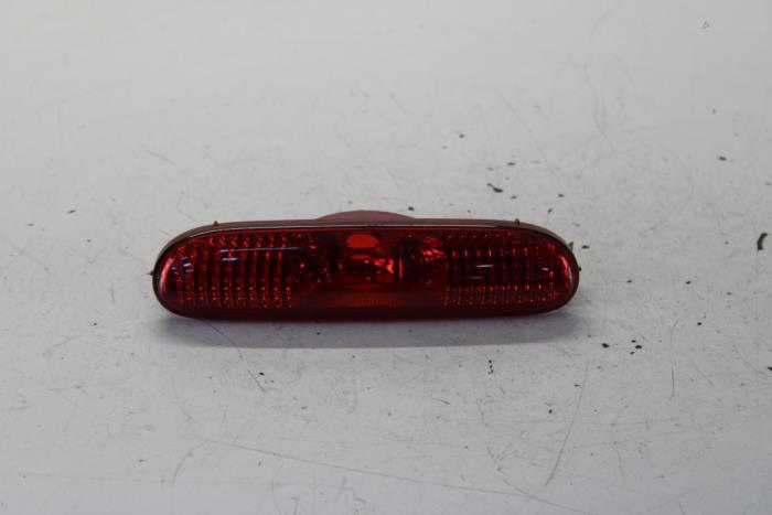 Gebrauchte Nebelschlussleuchte Mini Mini (F55) 1.5 12V Cooper Preis € 26,00 Margenregelung angeboten von Gebr Opdam B.V.