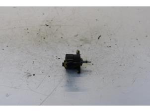 Used Fuel pressure sensor Opel Combo (Corsa C) 1.3 CDTI 16V Price on request offered by Gebr Opdam B.V.
